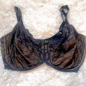 Gorgeous Chantelle black lace 34 DDDD